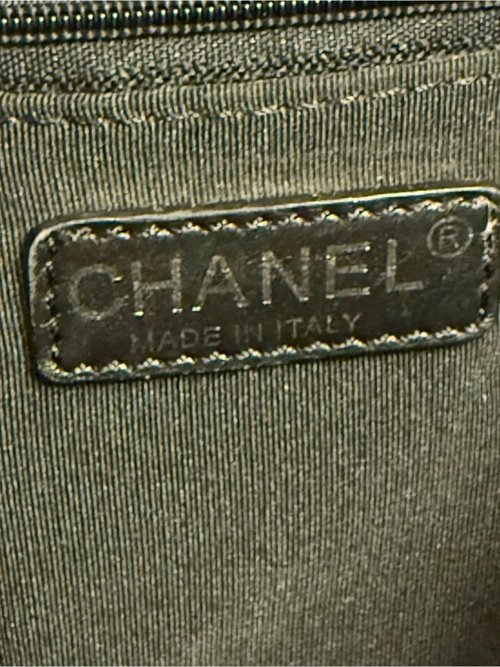 Chanel Gray Denim CC with White and Red 🇺🇸Stripe Quilted Tote 👜